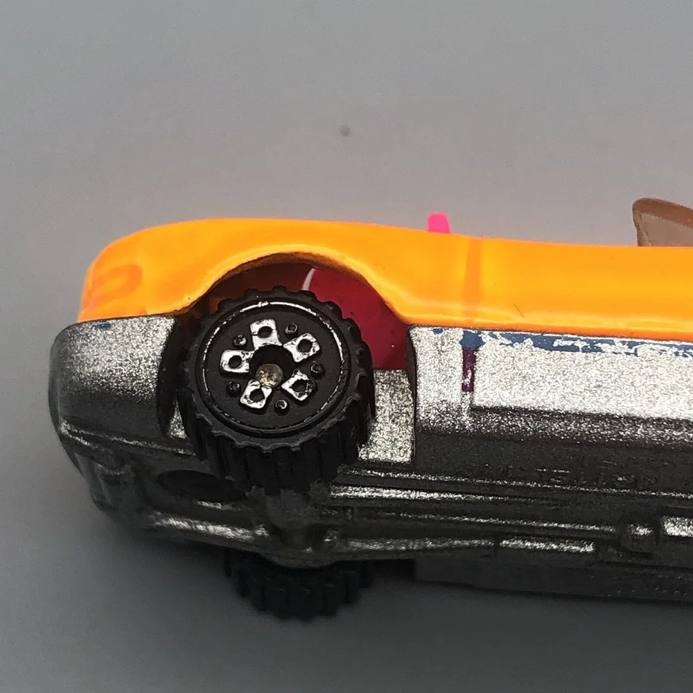 Hot Wheels Mazda Miata Sports Car Orange Pink G-Force Raceset Diecast 1/64 Scale